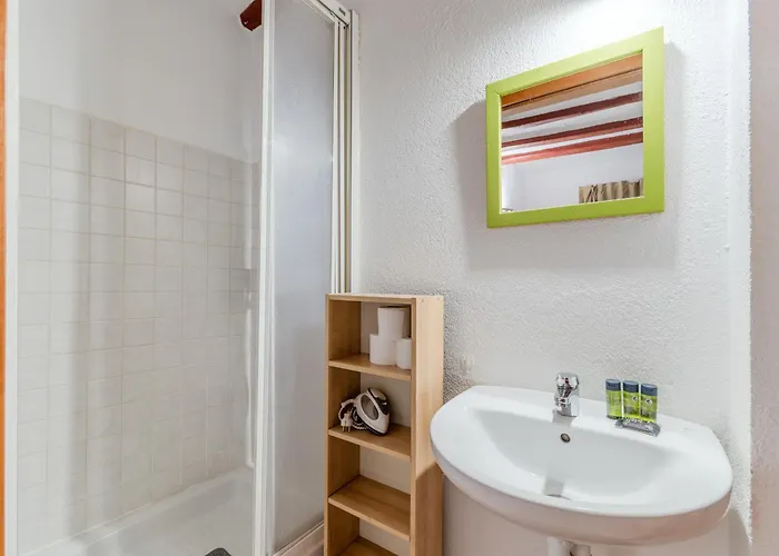 Flateli Ballesteries - 34 * Girona